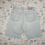 30 - Vintage Y2K gap denim 1990s loose fit denim jean shorts