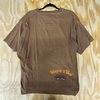 XL - Vintage y2k fringe grunge jumbo print 2000s brown t-shirt