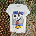 Vintage Y2K disneyland Chicago Mickey Mouse 2000s t-shirt