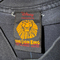 Medium - Vintage y2k disneys the lion king broadway theater t-shirt