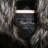 Medium - Vintage Y2K REGENT PARK 2000s quilted puffer vest