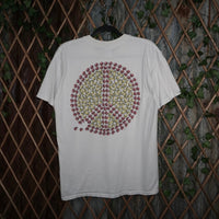 Large - Vintage Y2K ladybug beetle insect peace 90s t-shirt