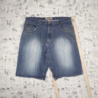 42 - Vintage Y2K WEBS baggy new york embroider 2000s jorts