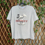 Vintage Y2K Mickey Mouse 2000s cartoon disneyland t-shirt