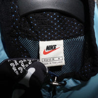 Vintage Y2K Nike essential embroider 1990s light windbreaker