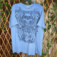 Vintage y2k strength and honor grunge skull 2000s t-shirt