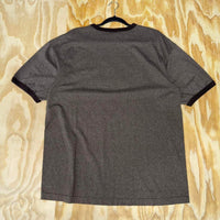 XL - Vintage y2k peeps in the hood t-shirt