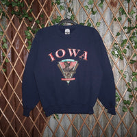Medium-Vintage Y2K Iowa outdoor duck vacation 90s sweatshirt
