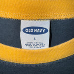 Vintage Y2K Old Navy spell out essential skate 2000s t-shirt