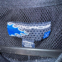 Vintage y2k micros surf / skate embroidered logo 2000 tshirt