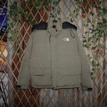 Large - Vintage Y2K the north face embroider puffer jacket