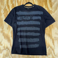 Vintage y2k hurley black striped skate / surf 2000s t-shirt