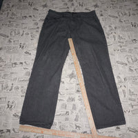 38 - Vintage Y2K ROCAWEAR JAY Z embroider hiphop 2000s pants