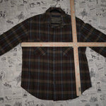 Large - Vintage Y2K Van Heusen plaid brown 1990s button up