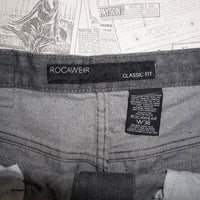 38 - Vintage Y2K ROCAWEAR JAY Z embroider hiphop 2000s pants