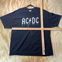 Vintage Y2K ACDC black rock band lightning faded 00s t-shirt