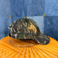 OSFA - Vintage Y2K DLUBAK glass CO. 2000s real tree camo hat