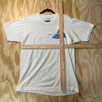 Vintage Y2K stubbies hawaii leaf 1990s surf skate t-shirt