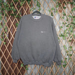 XL- Vintage / Y2K 1990’s Russell embroidered sweatshirt