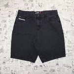 36 - Vintage / Y2K Ecko UNLTD. Black denim jean shorts jorts