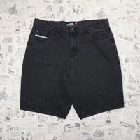 36 - Vintage / Y2K Ecko UNLTD. Black denim jean shorts jorts