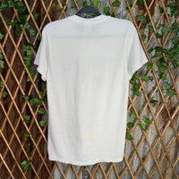 Vintage Y2K disneyland Chicago Mickey Mouse 2000s t-shirt