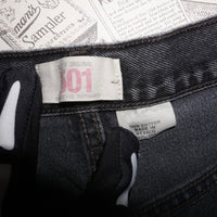 34x32 - Vintage Y2K Levi’s distressed denim 501 jeans pants