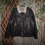 XL -Vintage Y2K Levis button up Sherpa collar leather jacket