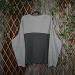 XL- Vintage / Y2K 2000’s two-tone GAP knitted V-neck sweater