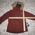 Medium- Vintage Y2K the north face embroider fur hood jacket