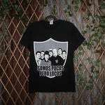 Medium - Vintage Y2K Raiders Somos Pocos Pero Locos t-shirt