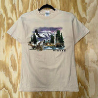 Vintage y2k alaska animal nature wildlife 2000s t-shirt