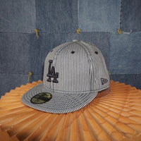 7 ⅝ - Vintage Y2K Los angeles LA dodgers stripe 00s MLB hat