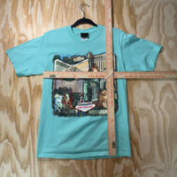 Vintage Y2K MGM Mirage 2000s casino las vegas strip t-shirt