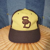 OSFA - Vintage San Diego Padres embroider SD mlb 1990s hat