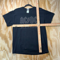Vintage Y2K AC/DC back in black 2000s tour concert t-shirt