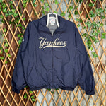 Vintage Y2K New York Yankees 2000s MLB embroider windbreaker