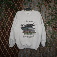 medium - Vintage Y2K American Vintage books cats life good - Gray - M