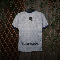 S - Vintage Y2K Umbro T-Shirts el salvador 00s soccer - White - S