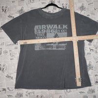 XL - Vintage Y2K Airwalk T-Shirts moon faded gray tee - XL