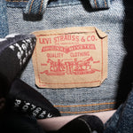 M - Vintage Y2K Levi's Jackets Coats description button - Blue - M