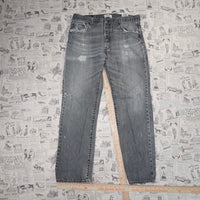 34x32-Vintage Y2K Levi’s 501 slightly distressed faded jeans