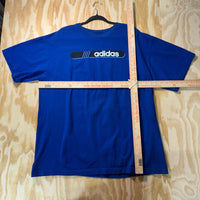 Vintage Y2K Adidas logo spellout 3 stripes 2000s t-shirt