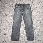 34x32-Vintage Y2K Levi’s 501 slightly distressed faded jeans