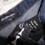 36 - Vintage Y2K Kno Betta denim 2000s shorts baggy jorts