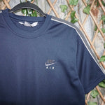 Medium - Vintage Y2K Nike air embroider jersey 2000s t-shirt