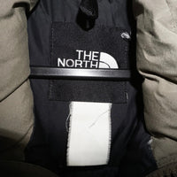 Large - Vintage Y2K the north face embroider puffer jacket