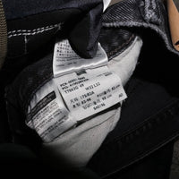 32x32-Vintage Y2K Levi 501 faded black denim essential jeans