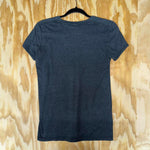 Vintage y2k hurley grunge femme/womens flower grunge t-shirt