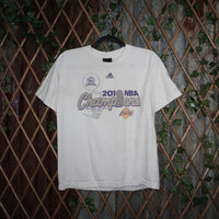 Small - Vintage Y2K Adidas LA Lakers Finals Champs t-shirt